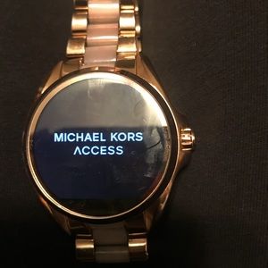 Michael kors smartwatch Bradshaw access!